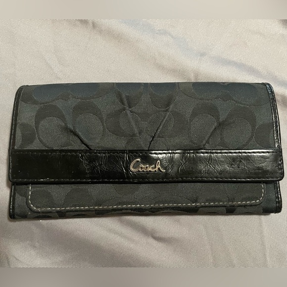 Coach black continental wallet - Picture 10 of 15